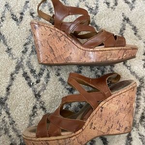 Brown Wedges